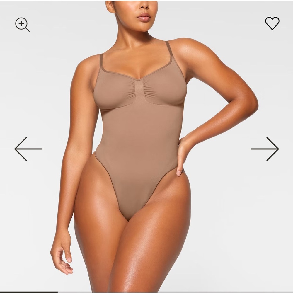NWOT SKIMS Seamless Sculpt Thong Bodysuit